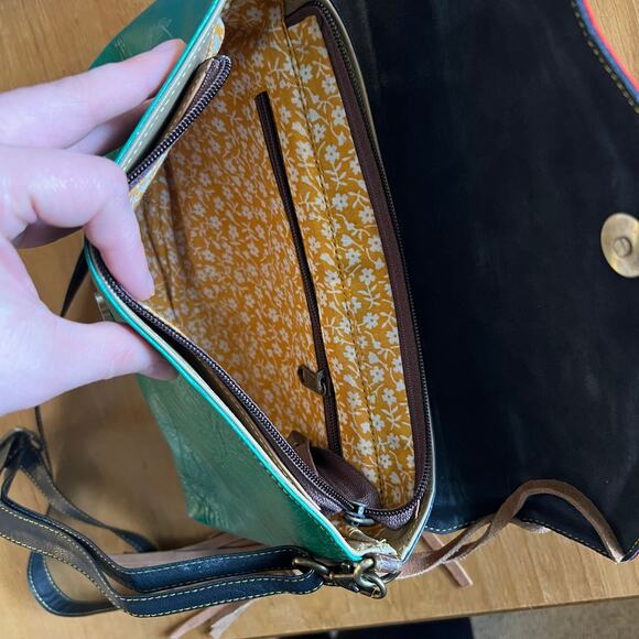 Folklore Couture Crossbody Bag Green Leather Tiger Print Red Fringe Boho Western - Picture 6 of 6